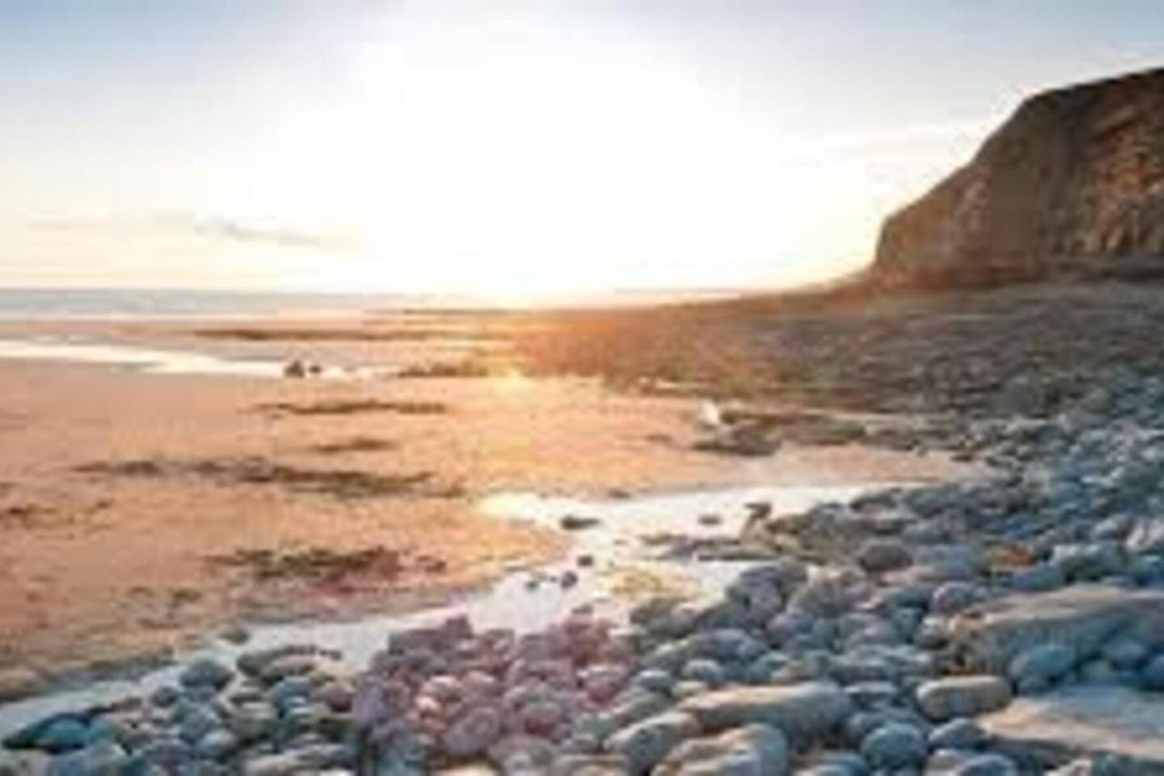 1-Bed Cottage On Coastal Pathway In South Wales Gileston Exteriér fotografie